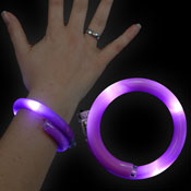 LED WICKELARMBAND LILA